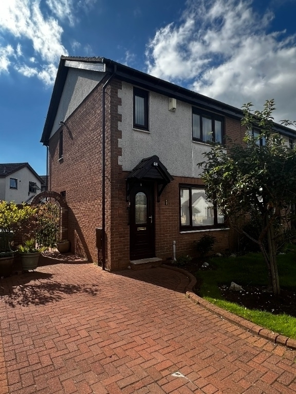 Flures Avenue, Erskine, Renfrewshire, PA8 7DE