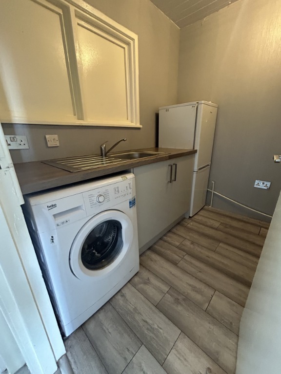 Burghead Place, Linthouse, Glasgow, G51 4QL