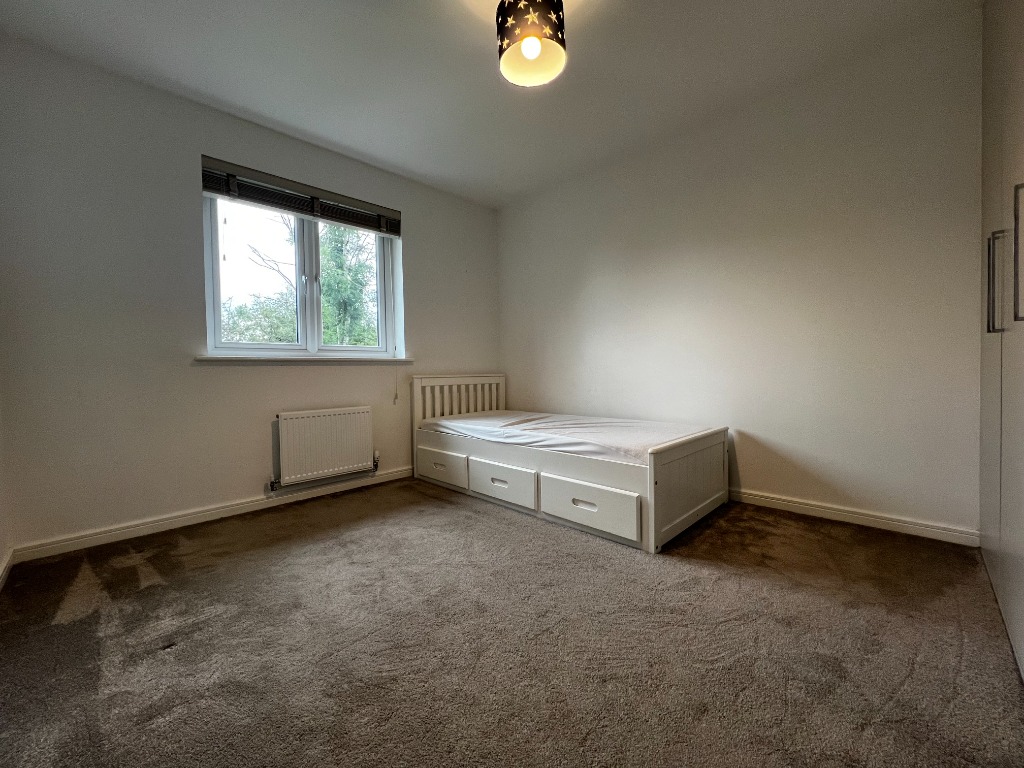 Minton Avenue, Paisley, Renfrewshire, PA2 7FN