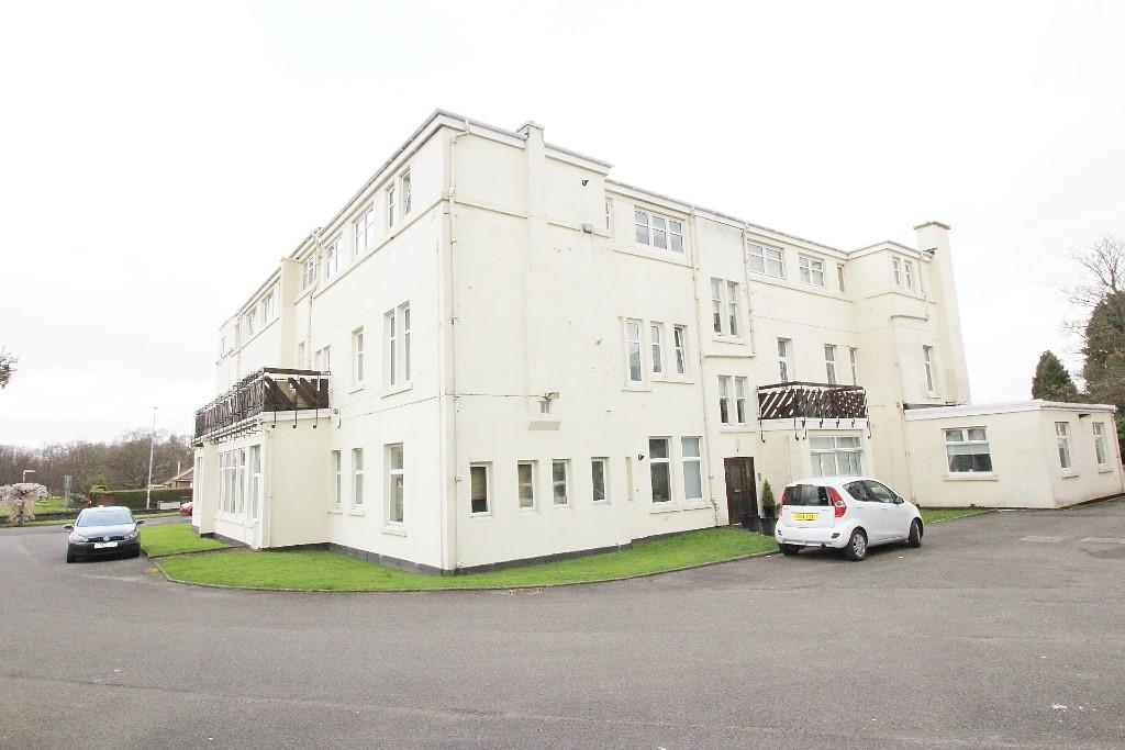 Laudervale Gardens, Balloch, West Dunbartonshire, G83 8LL