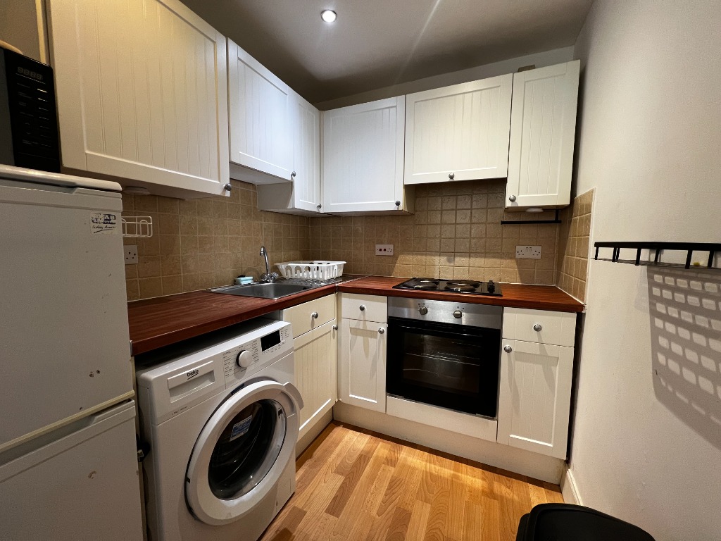 Rhynie Drive , Ibrox, Glasgow, G51 2LE