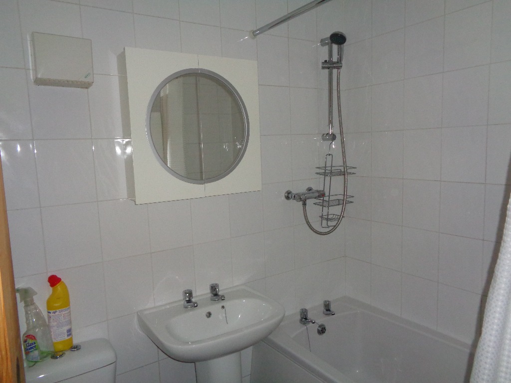 Clachan Drive, Govan, Glasgow, G51 4RH