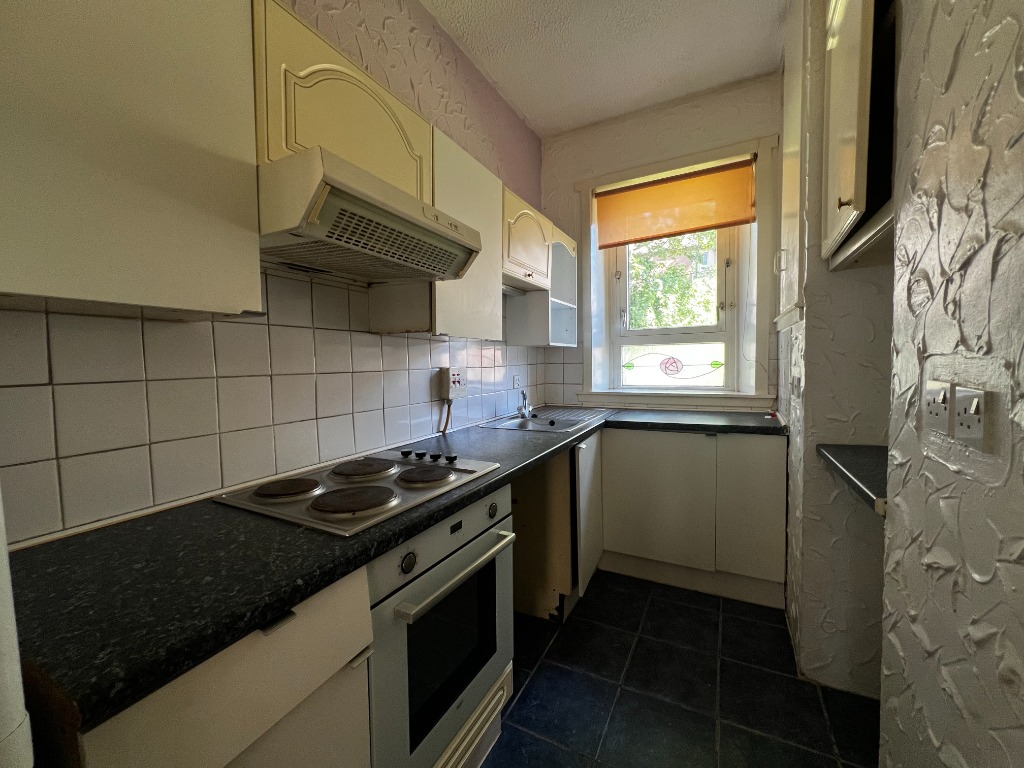 Earl Street, Scotstounhill, Glasgow, G14 0BU