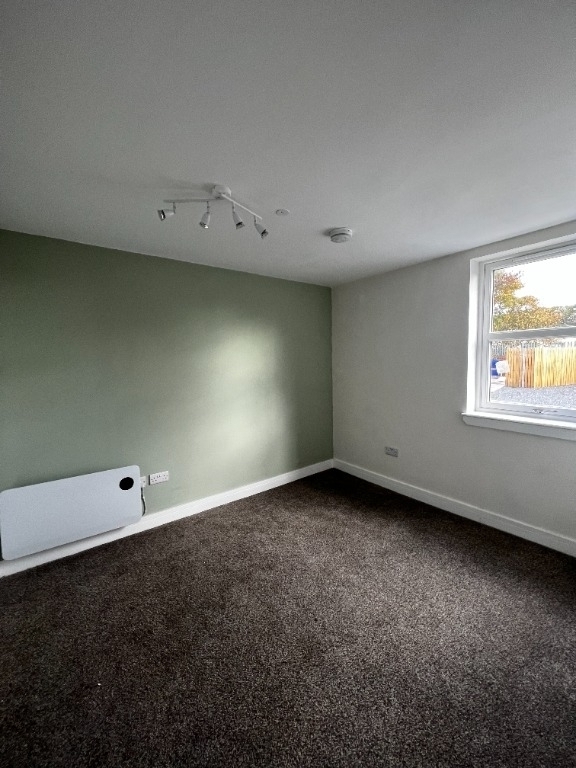 Station Road, Stevenston, North Ayrshire, KA20 3NJ
