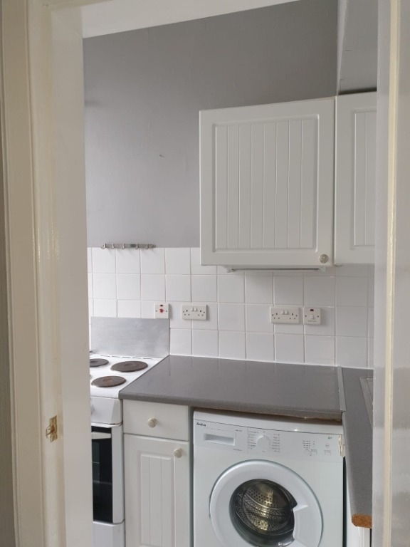 Glasgow Road, Paisley, Renfrewshire, PA1 3PN
