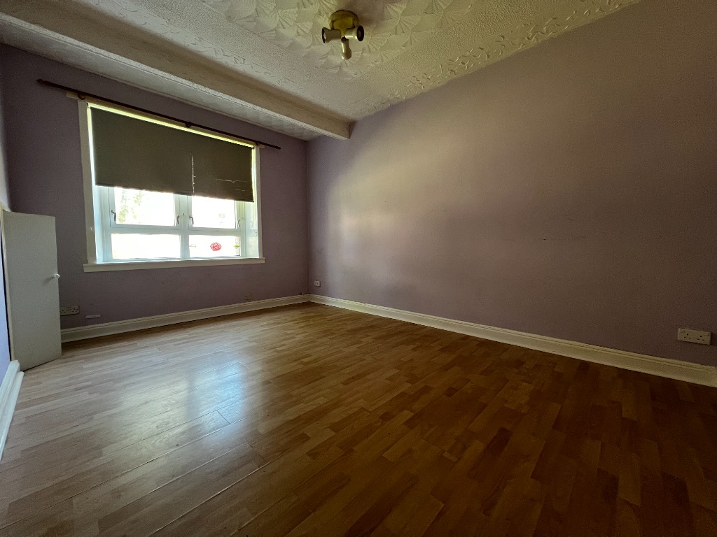 Earl Street, Scotstounhill, Glasgow, G14 0BU
