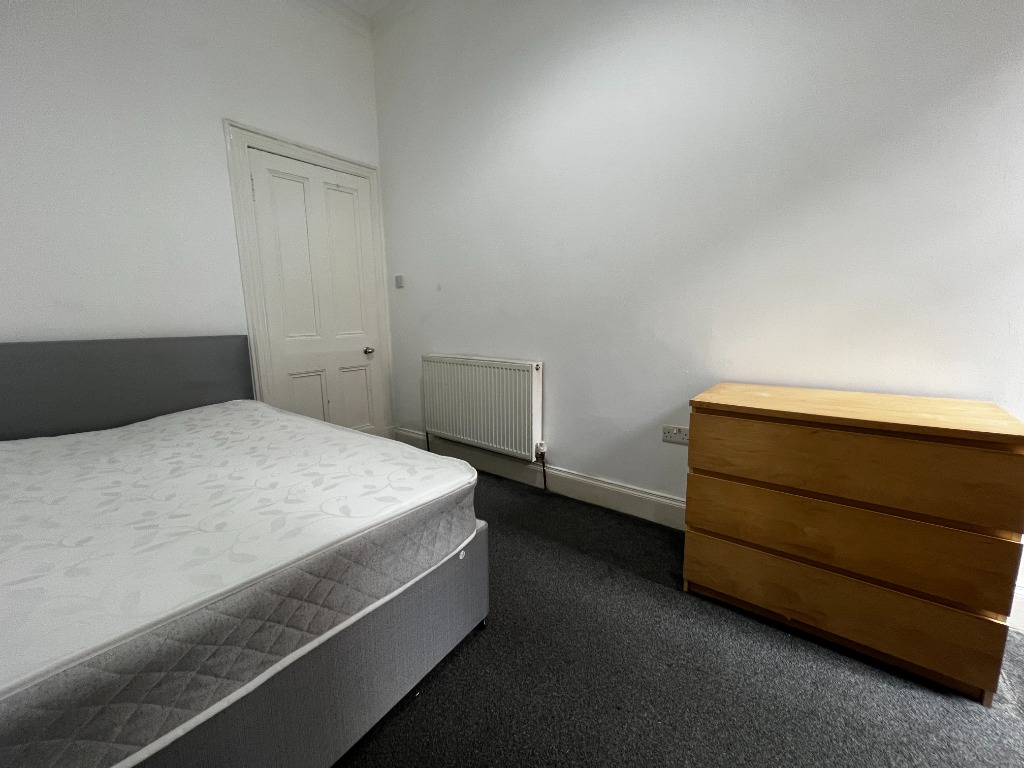 Rhynie Drive , Ibrox, Glasgow, G51 2LE
