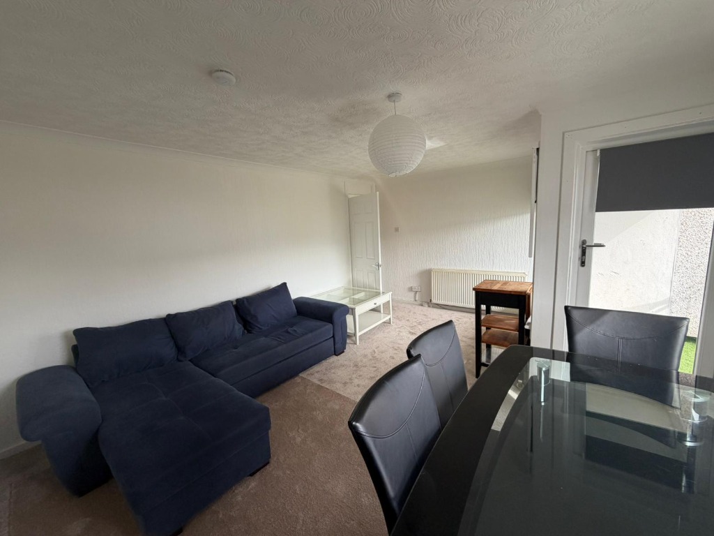 Kintyre Avenue, Linwood, Renfrewshire, PA3 3JG