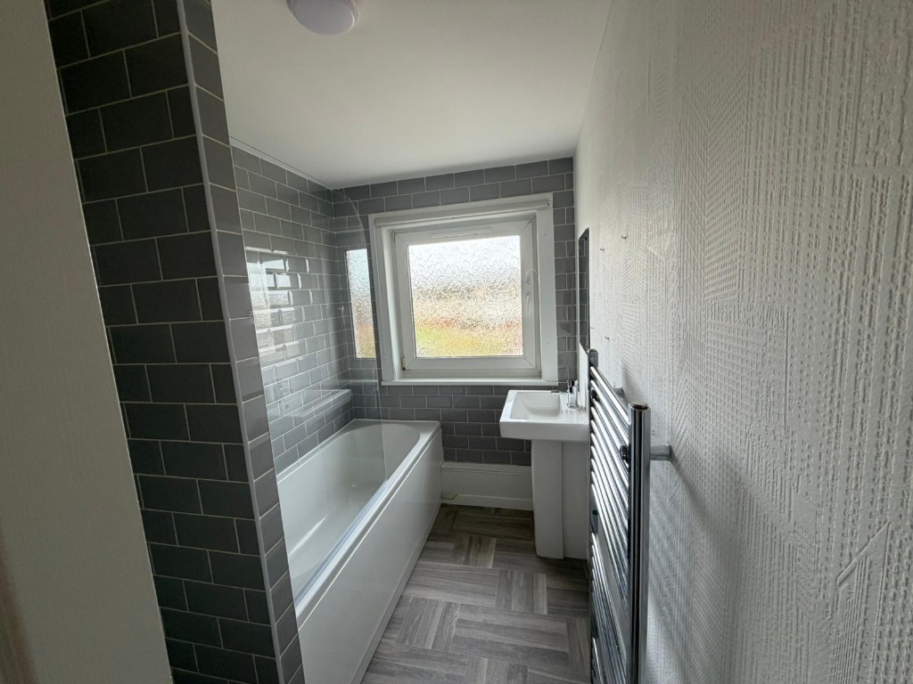 Kintyre Avenue, Linwood, Renfrewshire, PA3 3JG