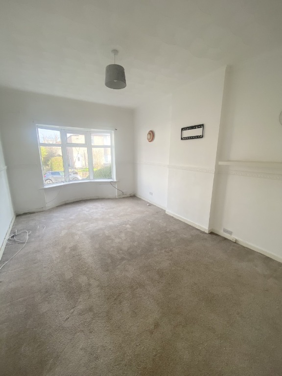 Trinity Ave, Cardonald, Glasgow, G52 3ES