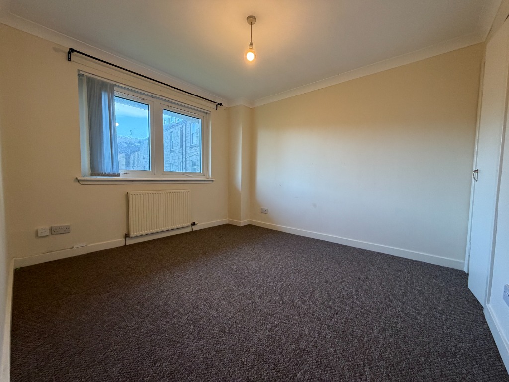 Neilston Road , Paisley, Renfrewshire, PA2 6LU