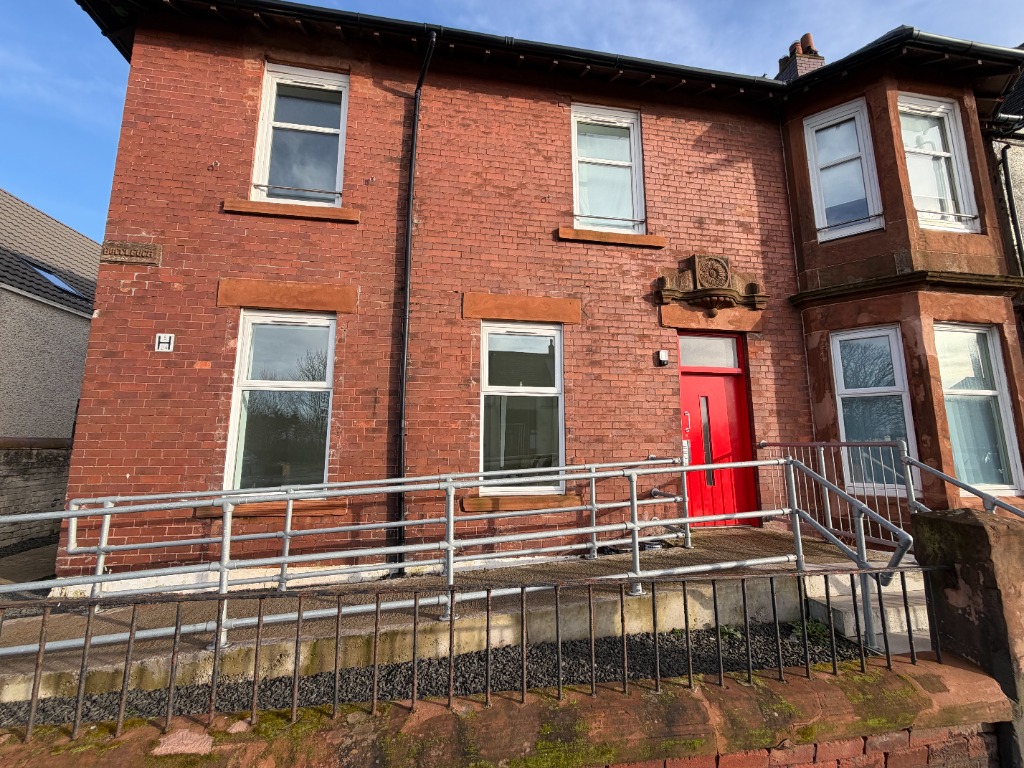 Station Road, Stevenston, North Ayrshire, KA20 3NJ