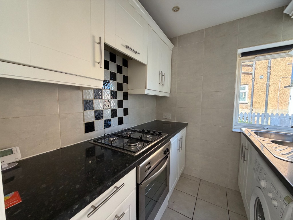 Trinity Ave, Cardonald, Glasgow, G52 3ES