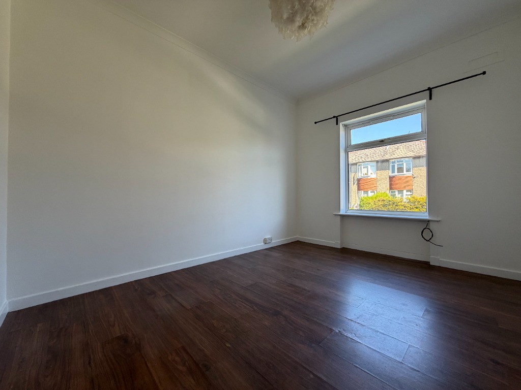 Trinity Ave, Cardonald, Glasgow, G52 3ES