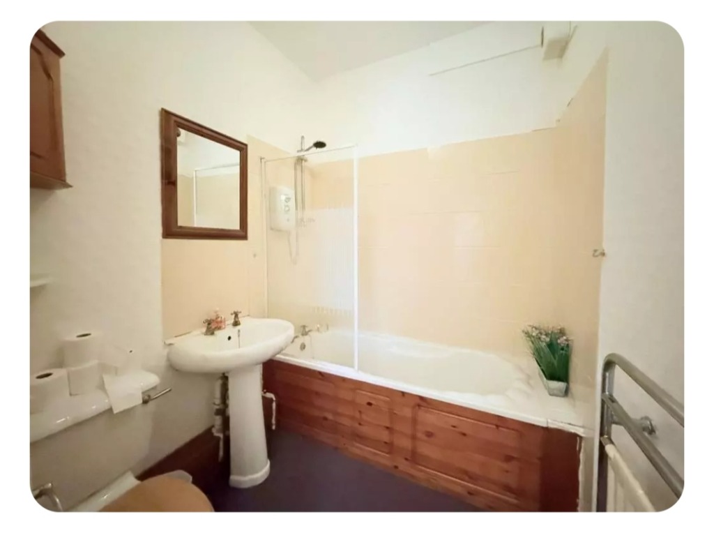 Kilmun, Dunoon, Argyll and Bute, PA23 8SF