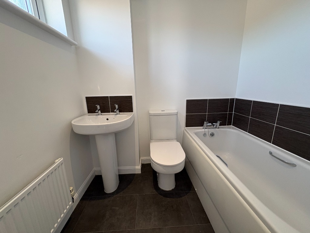 Waterway Terrace, East Kilbride, South Lanarkshire, G74 3ZF