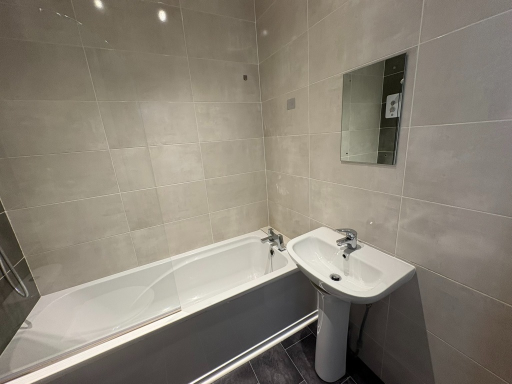 Greenock Road, Paisley, Renfrewshire, PA3 2LB