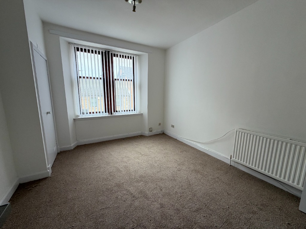 Neilston Road, Paisley, Renfrewshire, PA2 6EW