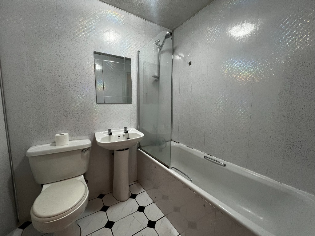 Burghead Place, Linthouse, Glasgow, G51 4QN