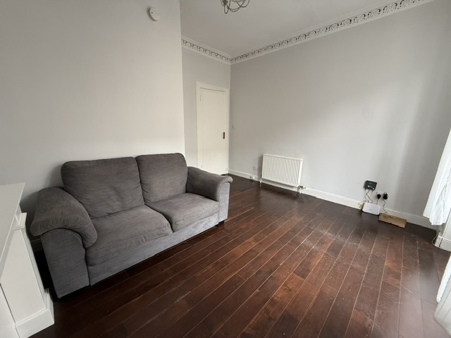 Albert Road, Glasgow, G42 8DN